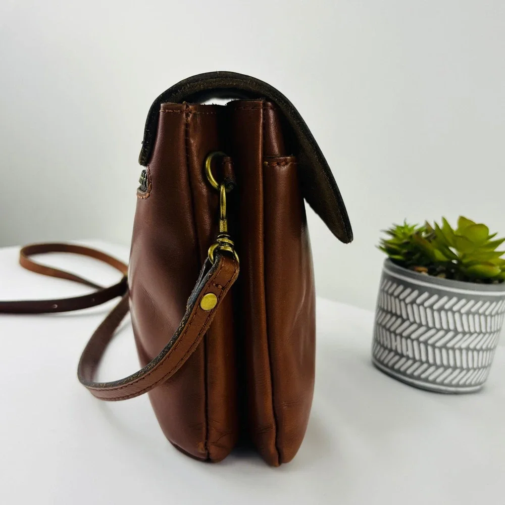 Patricia Nash Tan Leather Crossbody Bag Flap Multi Compartment Brown